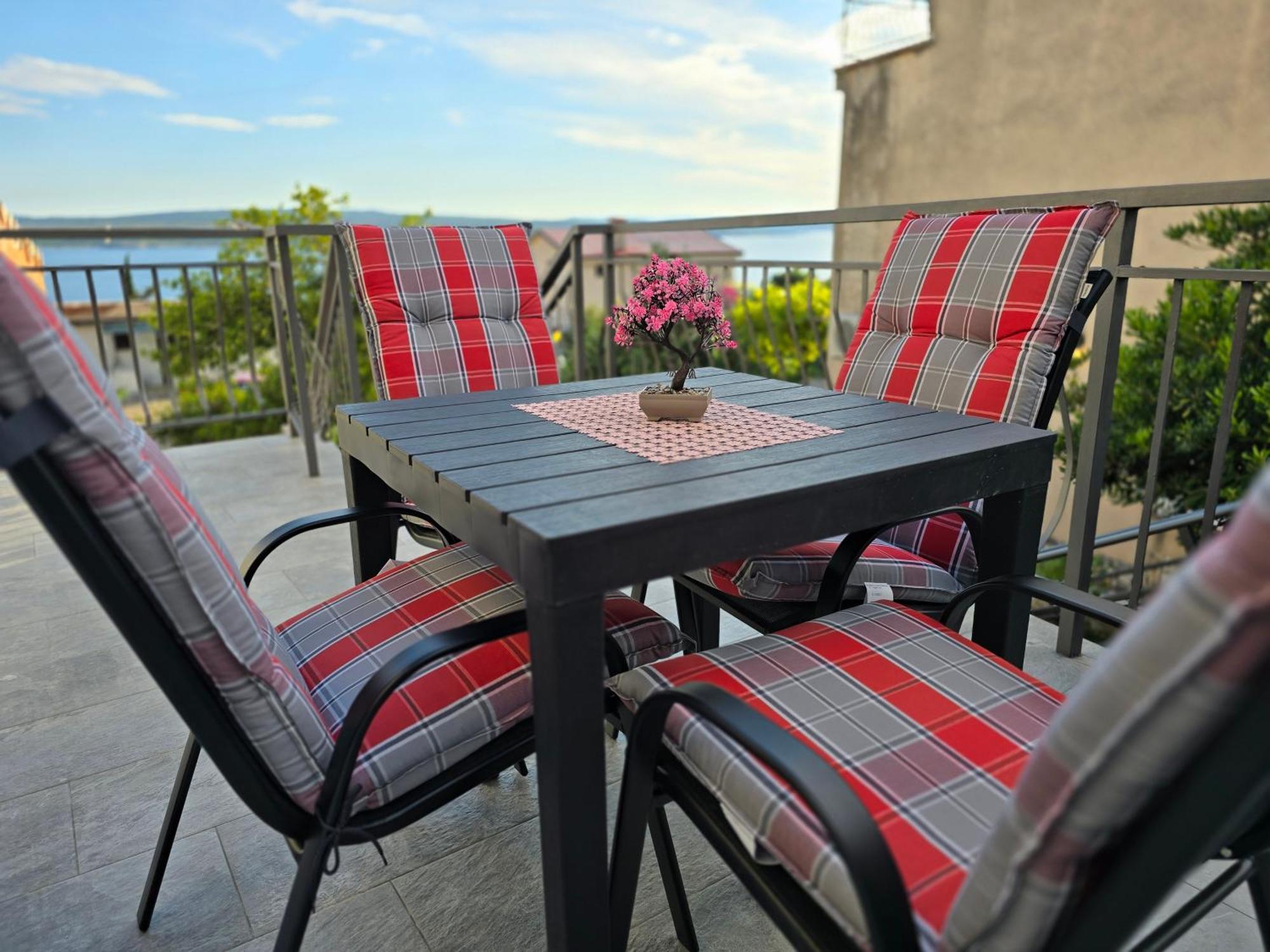 Apartamento Aneta Crikvenica Exterior foto